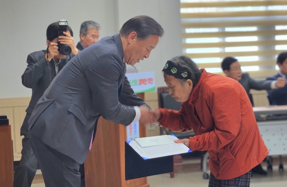 (재)김명주 효우재단, 제16회 효우상 시상식 개최