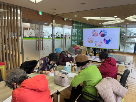 의왕시 치매안심센터, 「반짝반짝 뇌 운동 교실」 참여자 모집