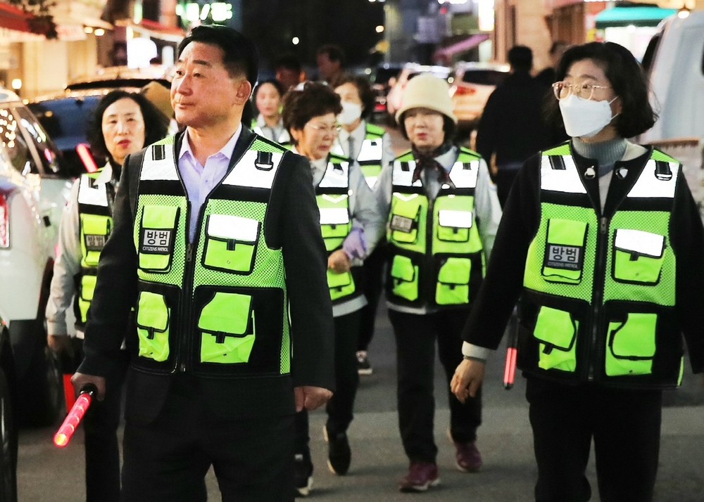월평1동 자율방범대, 야간 순찰 통해 안전한 밤길 조성