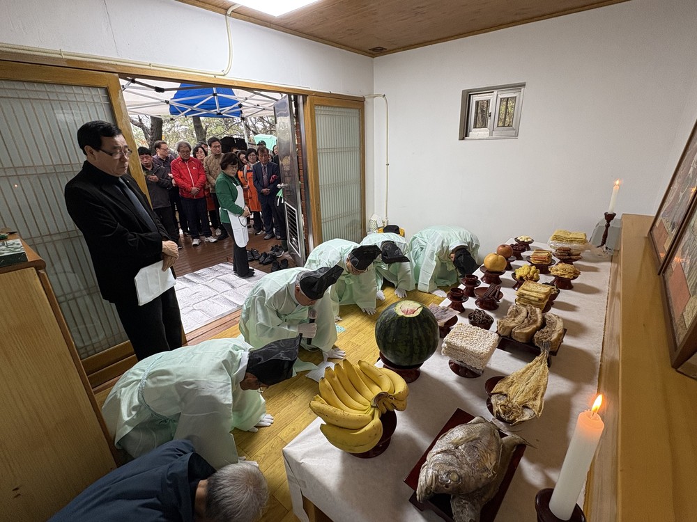 부산 사상구 엄궁동, 엄제당 마을제 봉행 주민 화합·안녕 기원