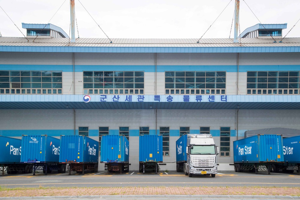 군산항 특송화물 통관장, 물동량 증가에 시설 확충 추진