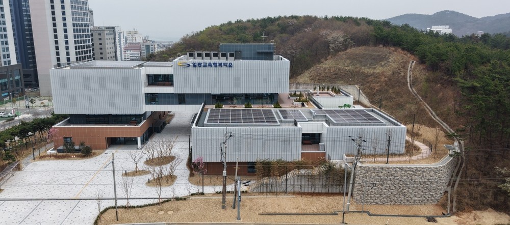 기장군, 미래세대 위한 복합문화공간 일광·정관 교육행복타운 준공