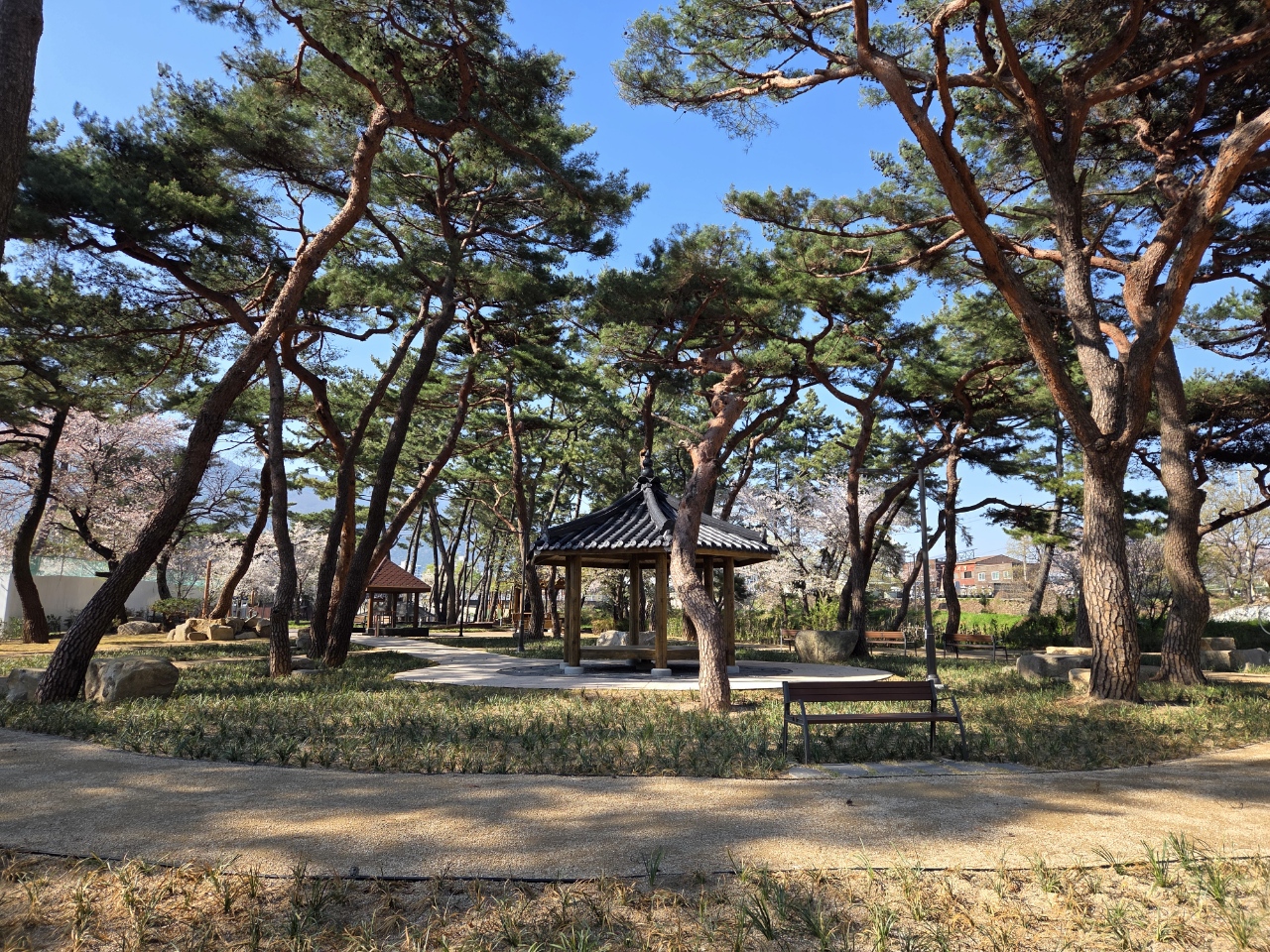 하북면 ‘초산수변공원’ 준공, 사계절 푸른 휴식처