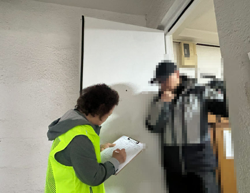 생연1동‘똑똑똑 살피기’돌봄단, 복지 위기가구 방문해 안부 및 생활실태 점검 실시