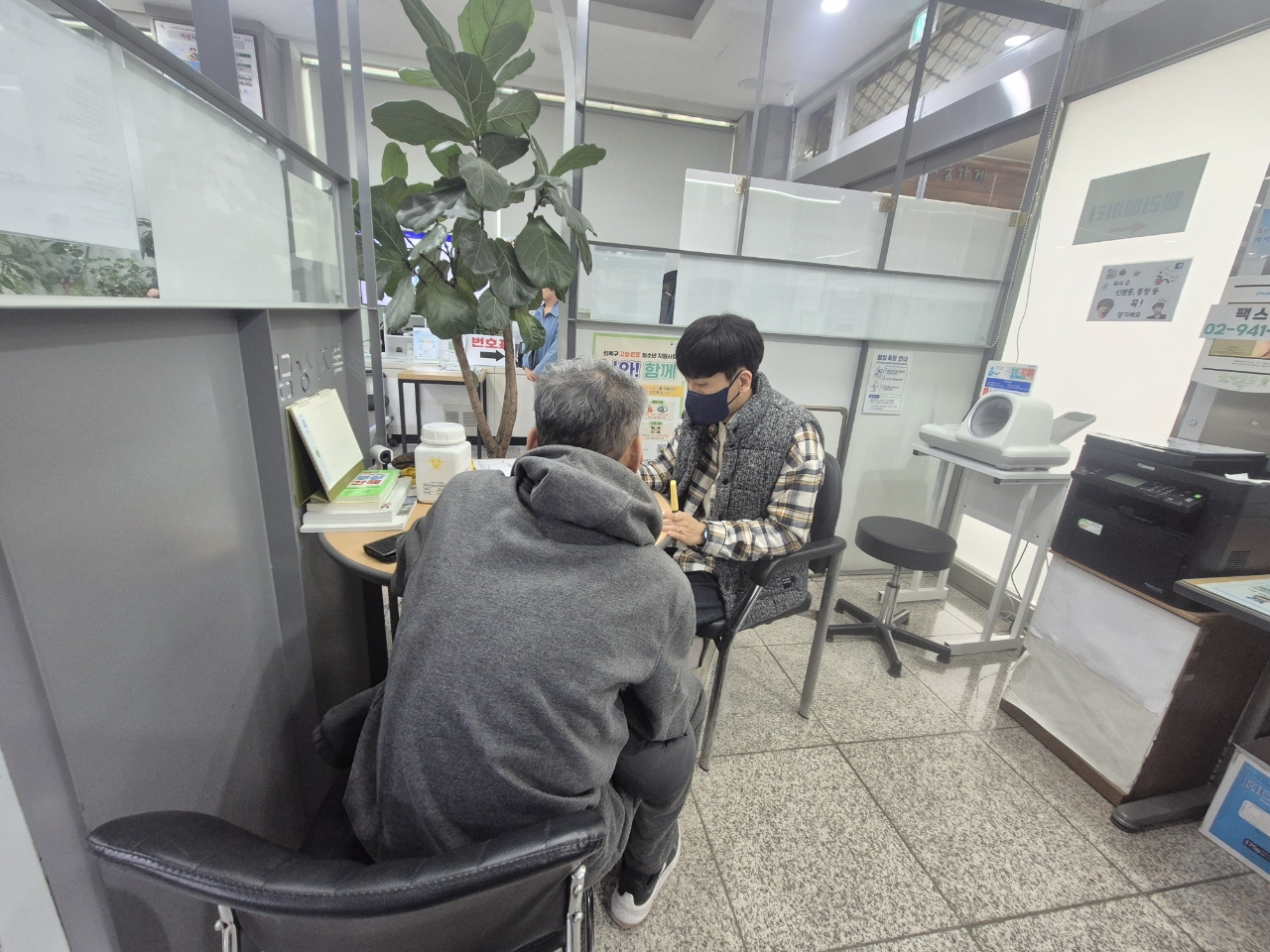 성북구 장위1동, 주민 신고로 위기가구 신속 구조…복지안전망 성과