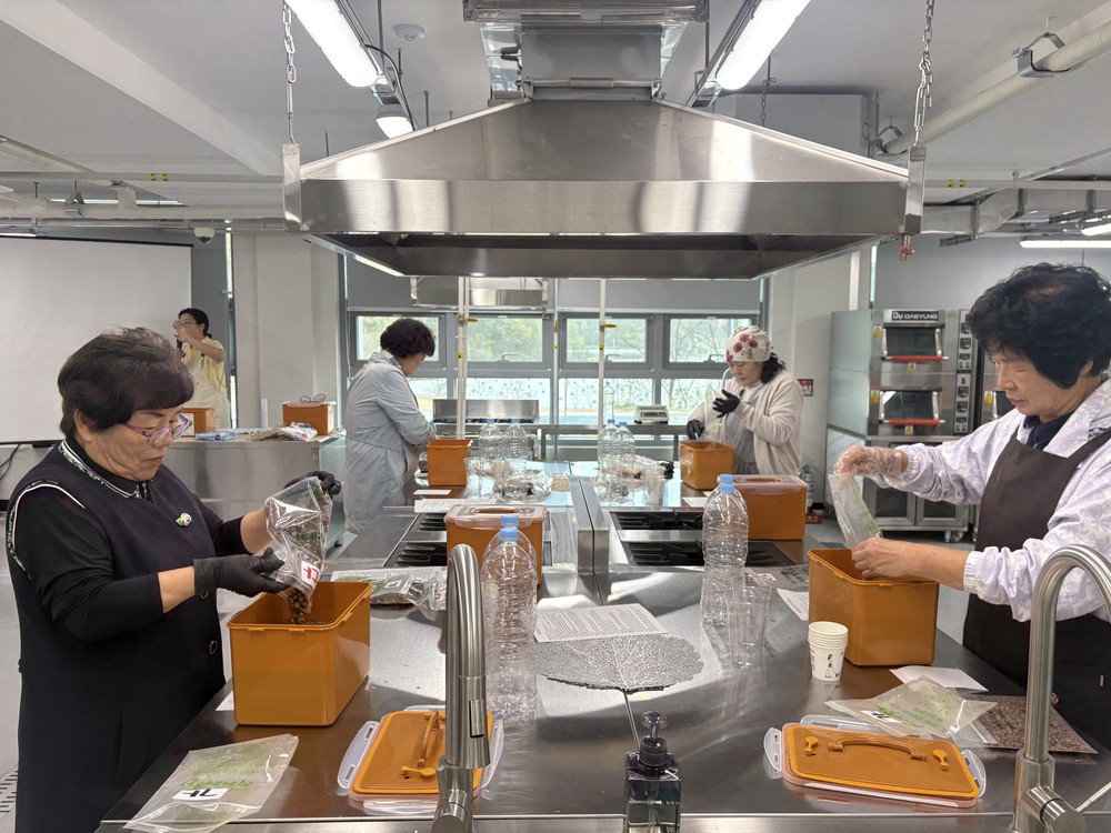 성주군, ‘전통의 맛’ 잇는 우리 장 담그기 교육 실시
