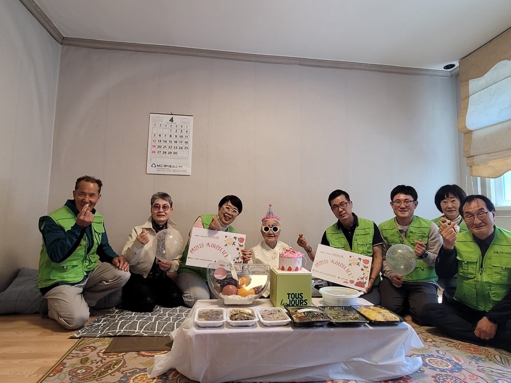 강서동 지사협, 중장년 1인 가구 위한 생일동행 추진