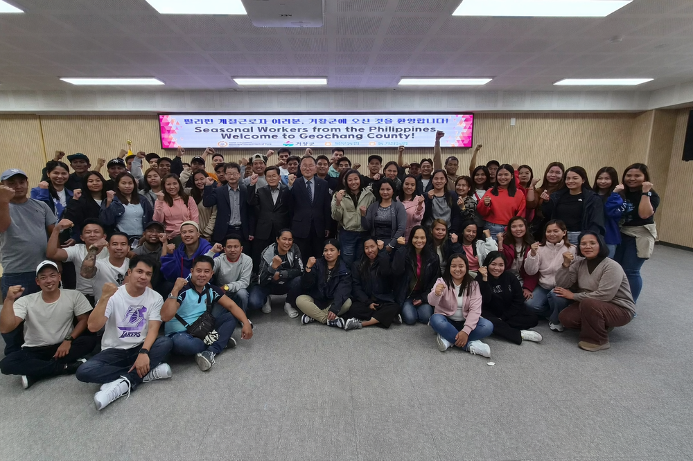 거창군, 공공형 계절근로자 100명 입국 완료…농번기 인력난 해소 본격화