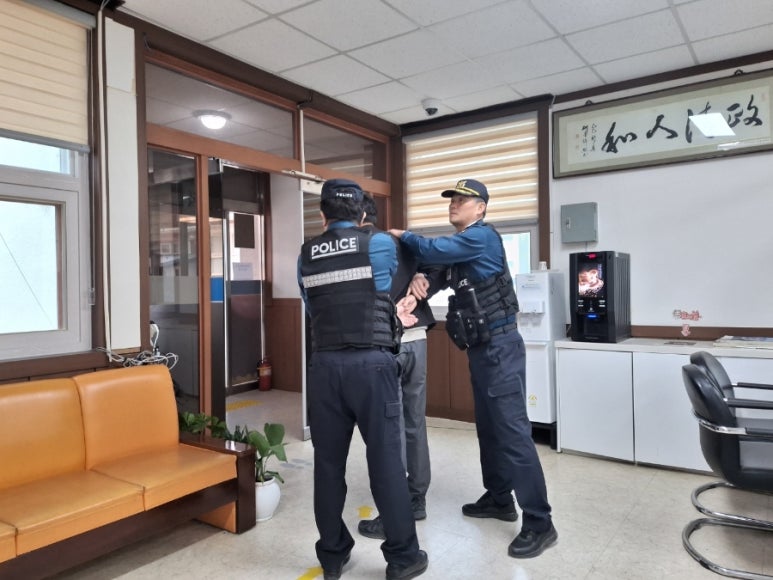 초계면, 민원인 위법행위 대응 경찰 합동 모의훈련 실시