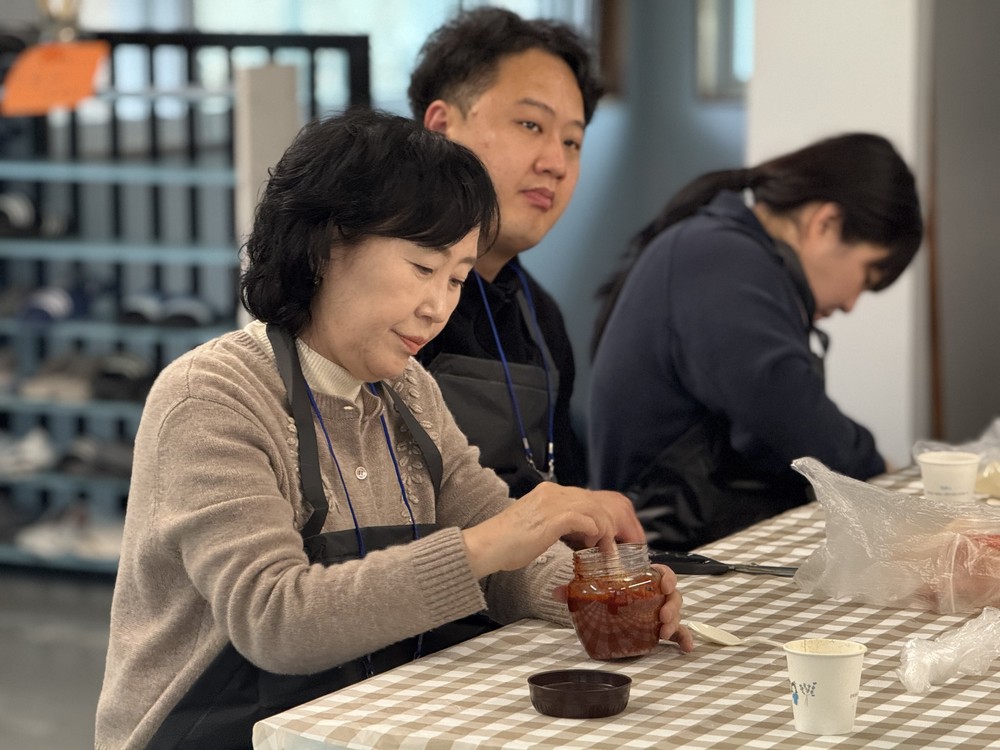 영동군노인복지관, 충북사회서비스원 ‘토닥토닥 마음 공감사업’ 선정