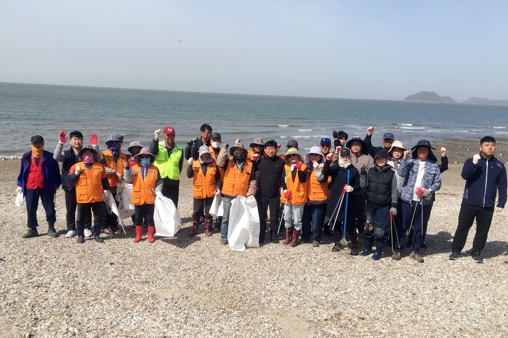 북도면, 4월 2차 장봉 건어장 해안 클린업데이 대청소 실시