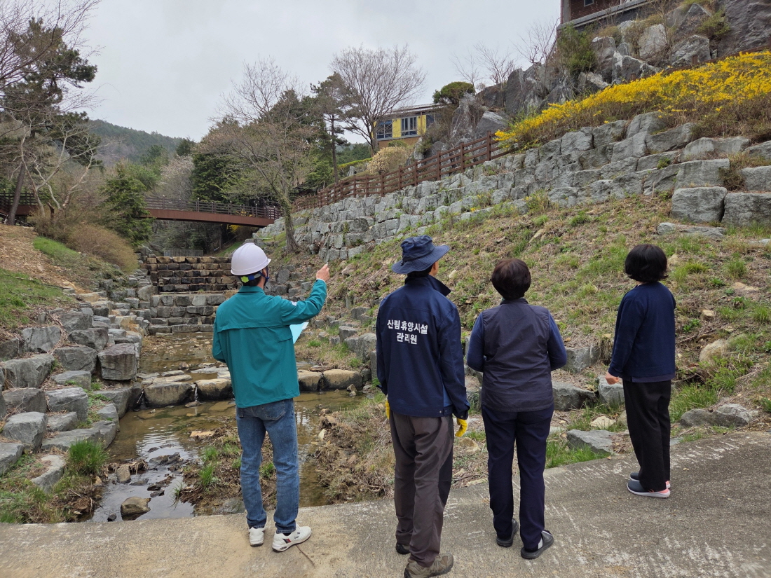 고흥군, 산림휴양시설 야외 시설물 일제 점검·정비 완료