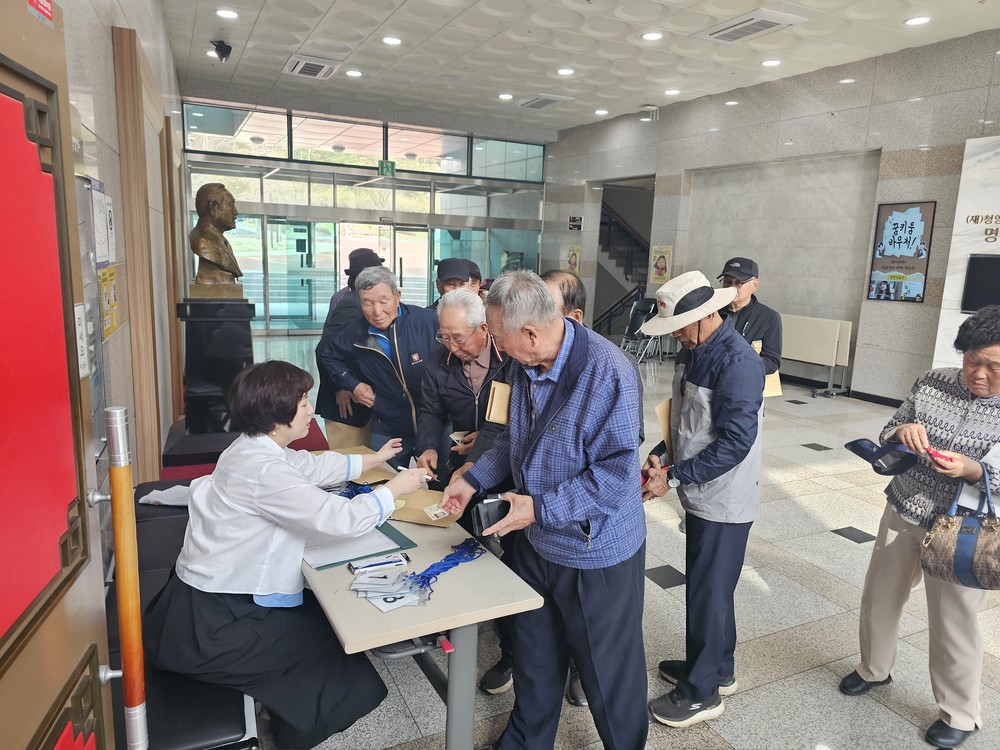 청양군, ‘찾아가는 고령운전자 교통안전교육’ 실시… 면허 갱신 편의 제고