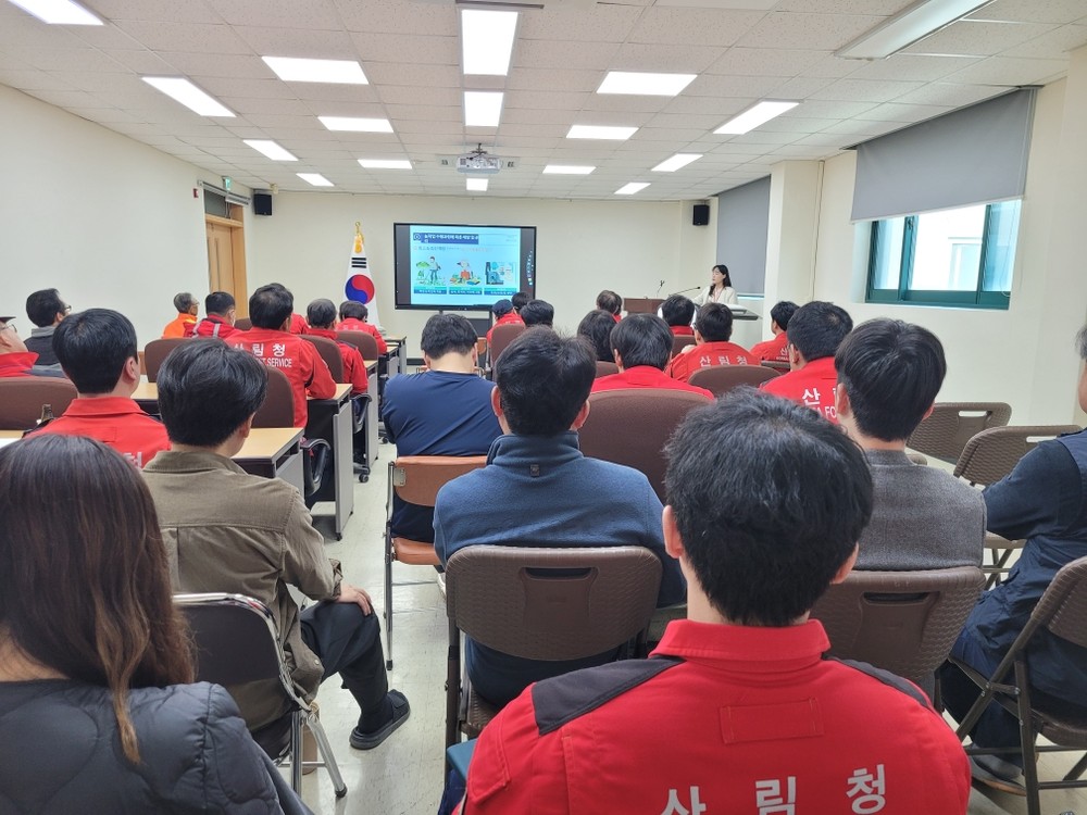 태백시, 진드기매개감염병 고위험군 대상 맞춤형 예방교육 실시