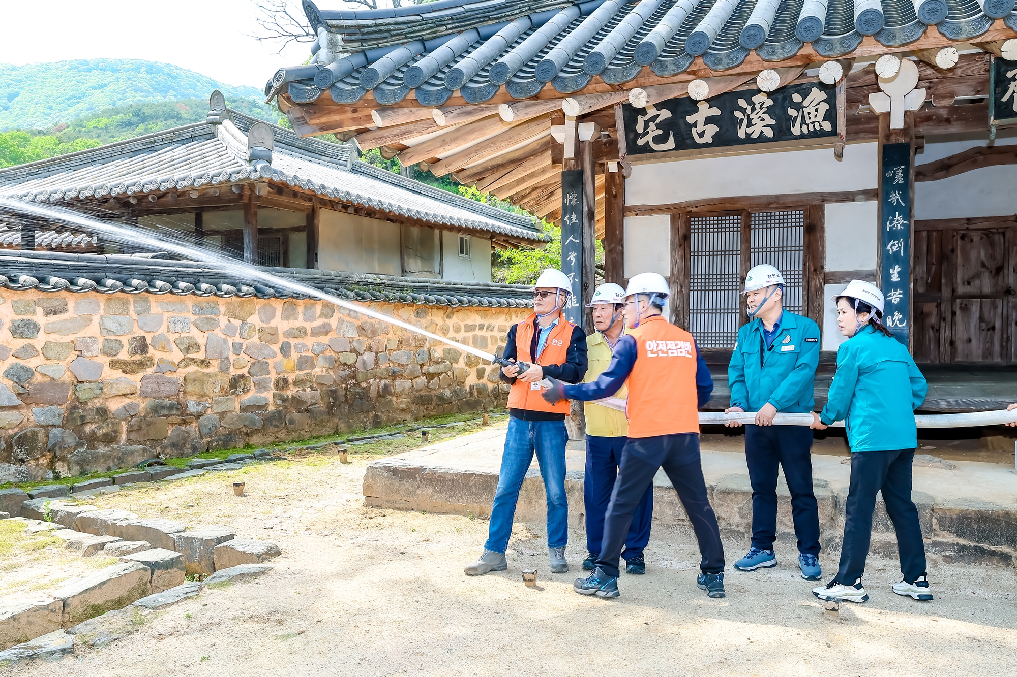 조근제 함안군수, 문화유산 집중안전점검 실시