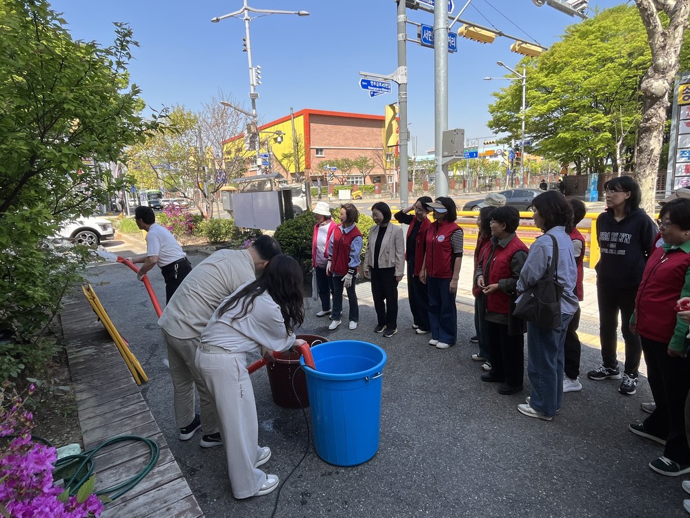 동춘2동, 여름철 자연 재난 대비 교육 및 양수기 가동 훈련 실시