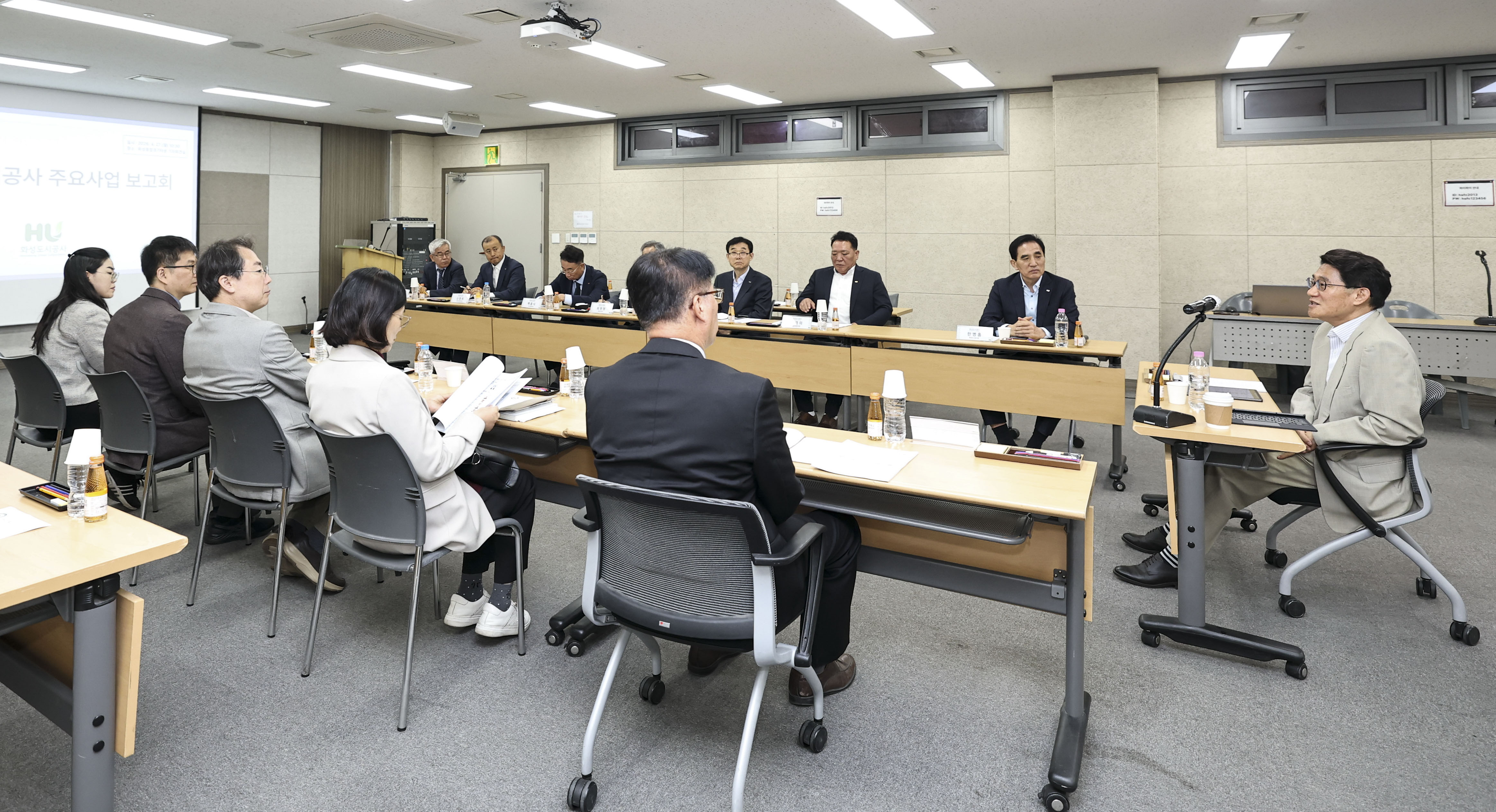 윤성진 화성특례시장 권한대행, 공공기관 현장 방문 “현장 중심 소통 강화”