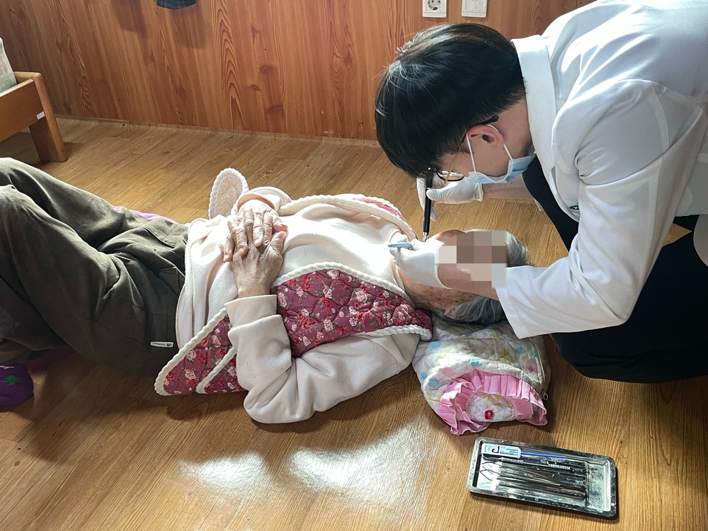계룡시, 거동 불편 어르신 ‘방문구강건강관리’ 본격 추진