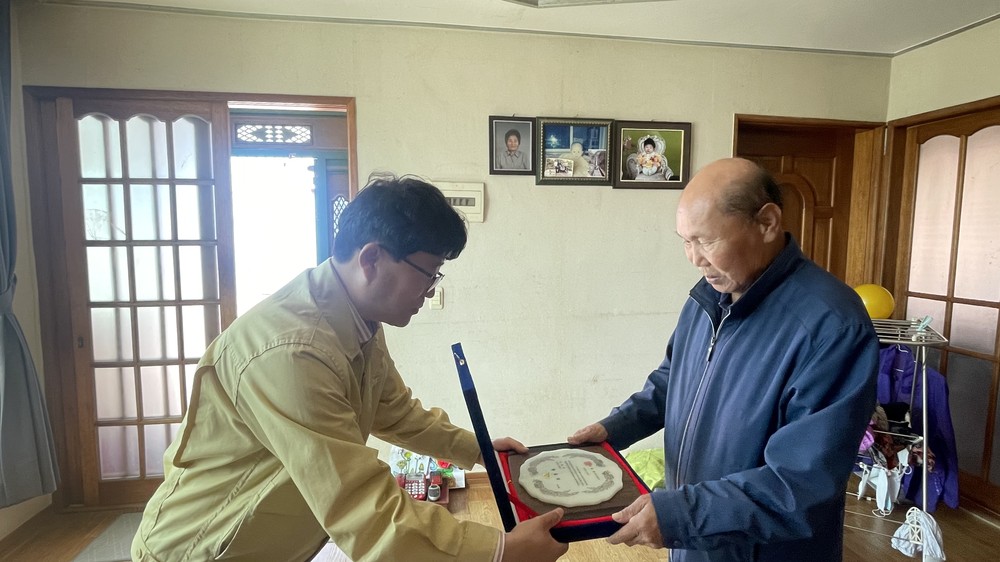영암군 미암면, 어버이날 맞아 효행자 도지사 표창 전수