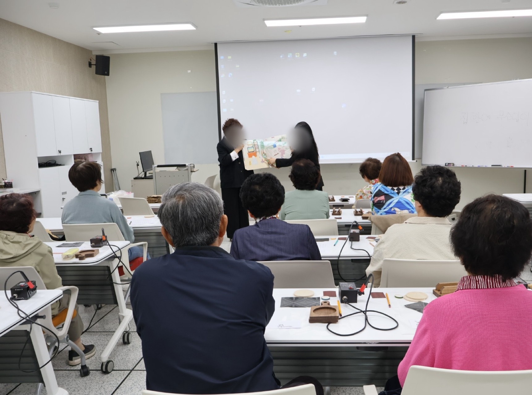 광주시, 고령자 대상 독서·문화 프로그램 ‘실버예찬’ 운영