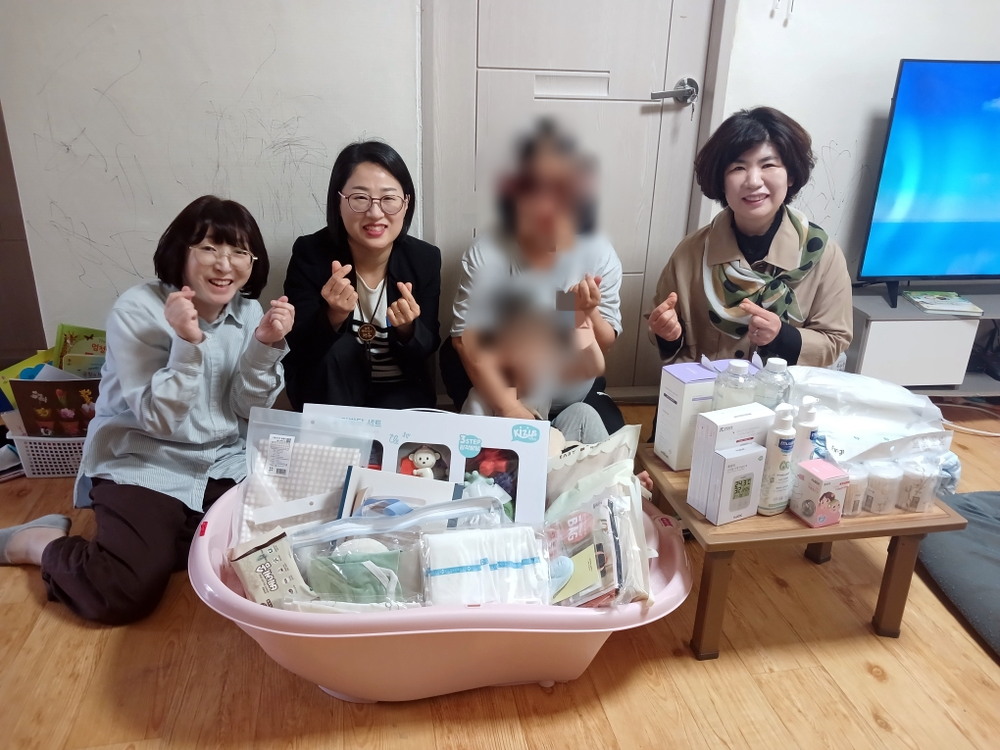 장흥군 드림스타트, 출산용품 지원으로 양육 부담 덜어