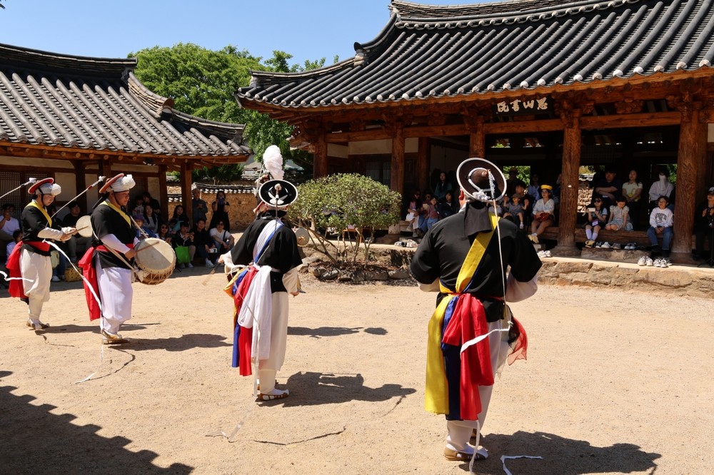 시간을 머무르게 하는 문화유산, 밀양의 전통이 일상이 되다