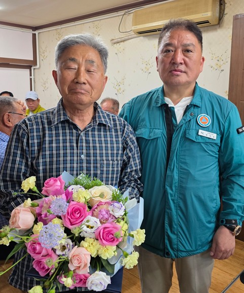 회화면 이영수씨, 제54회 어버이날 기념 보건복지부 장관상 수상