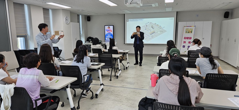 진천군가족센터, 다문화·외국인 초기정착 지원 특강 운영