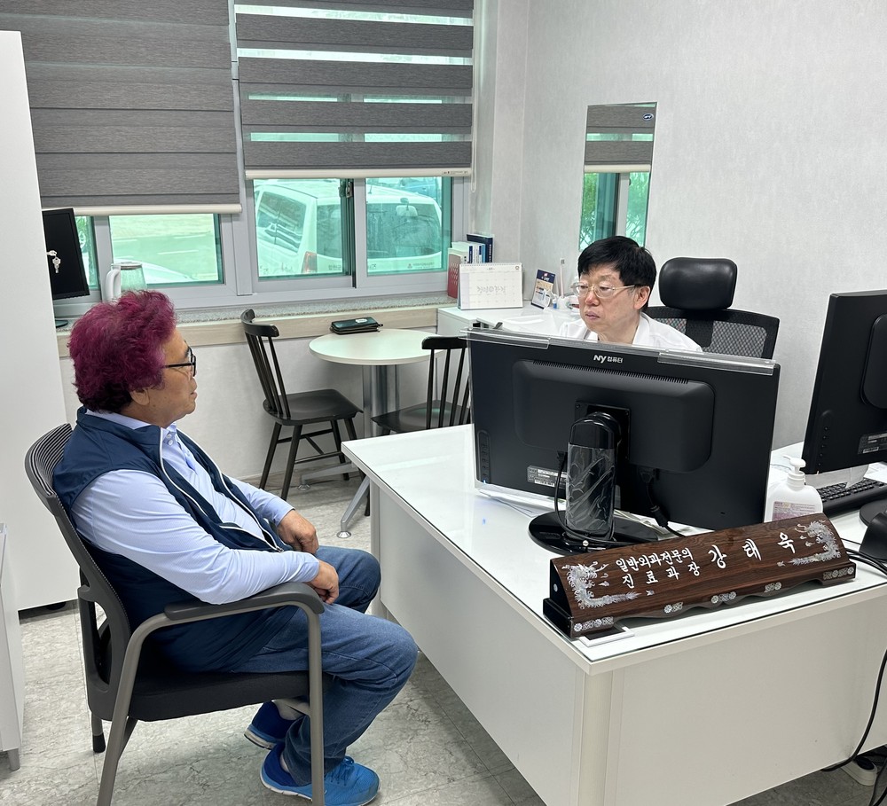 합천군, 보건복지부 시니어의사 채용지원 사업 선정