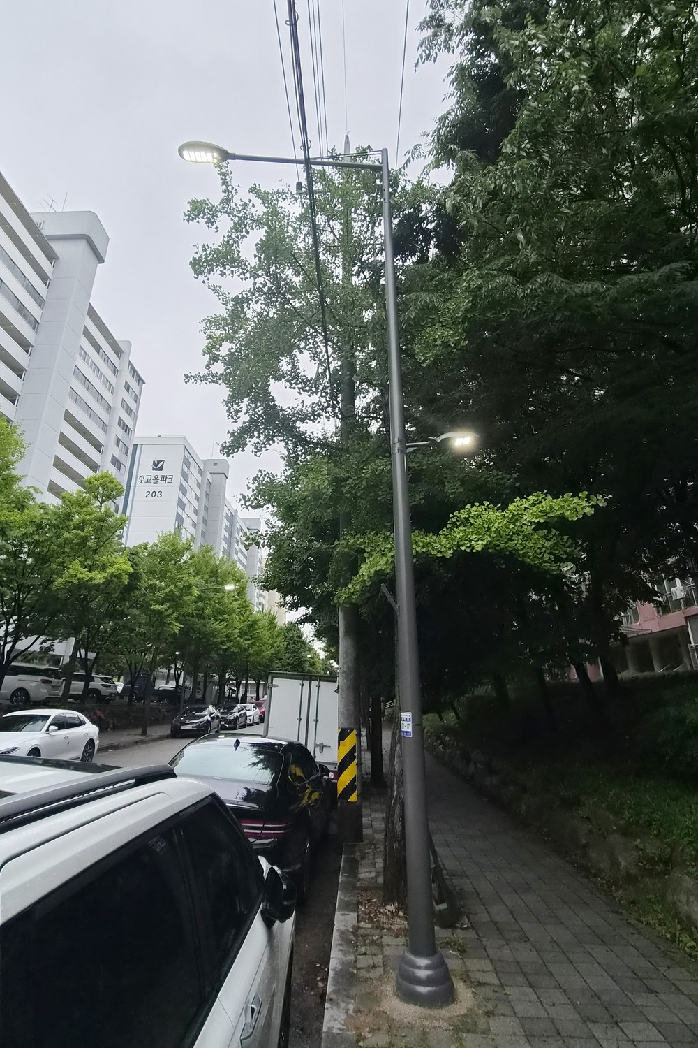 광주 서구, 가로등 교체로 야간 보행안전 높였다