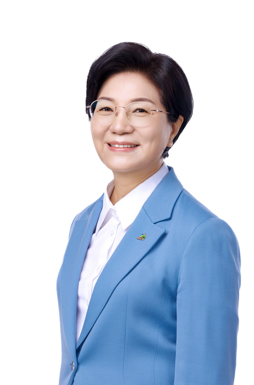 김미경 은평구청장, 서울시 최초 여성 3선 구청장으로 공식 구정 복귀