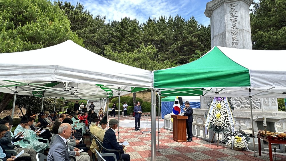 고성문화관광재단, 임진란 제434주년 당항포대첩기념 현충탑 창의공신 추모제향 봉행