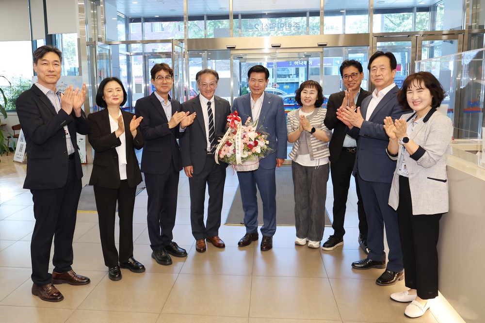 류규하 중구청장, 3선 성공…“현장부터 꼼꼼히 챙기겠다”