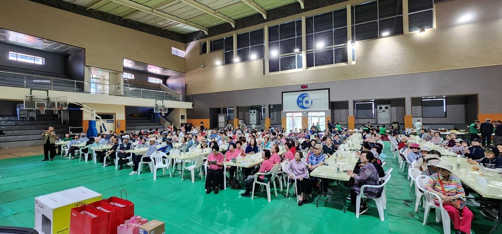 제25회 행복 일산 동진골 경로잔치 성황리 개최