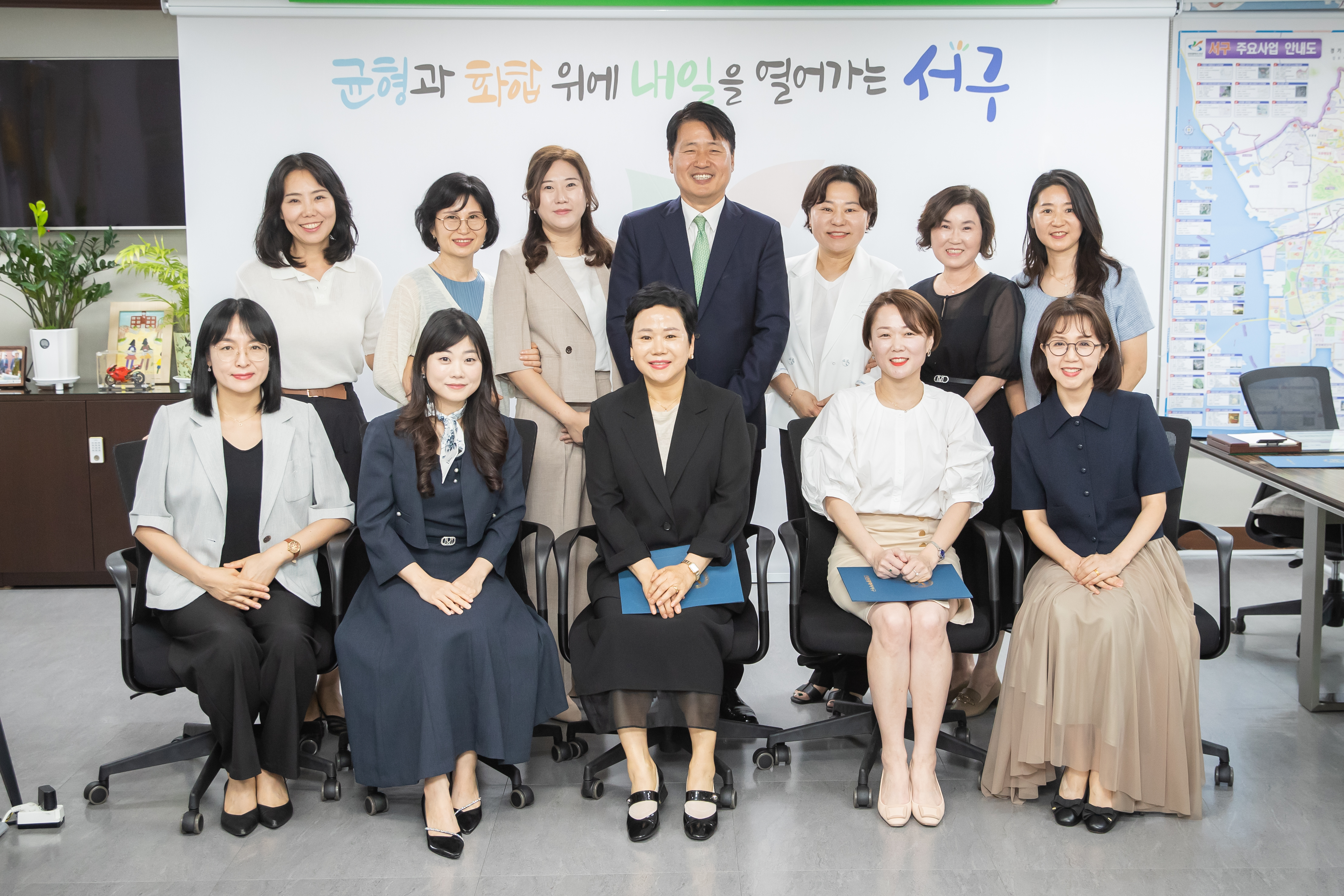 인천 서구, 국공립어린이집 11개소 위탁계약증서 전달