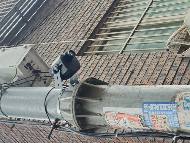 구로구, 무단투기 사각지대 없앤다...로고젝터·이동식 CCTV 대폭 확충