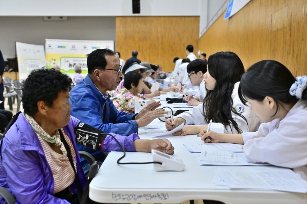 순창군, ‘찾아가는 농촌 왕진버스’로 의료 사각지대 메운다