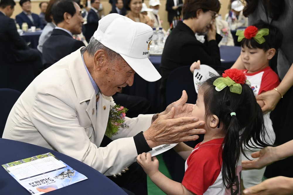 영웅의 헌신에 전하는 감사, 달성군 6·25 기념식 개최