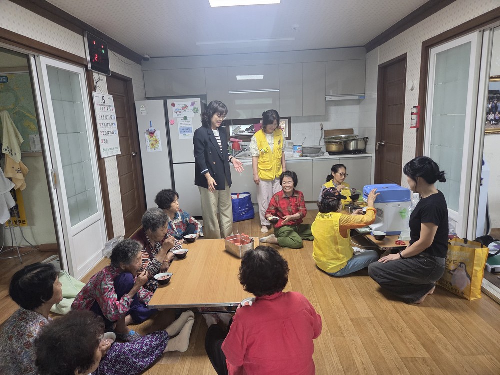 용암면 대봉1리 어르신들, 여름 더위 미리 단디 준비!!