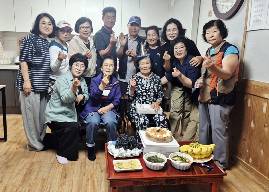 장흥 장평면 지역사회보장협, 장수어르신 생신 축하 추진