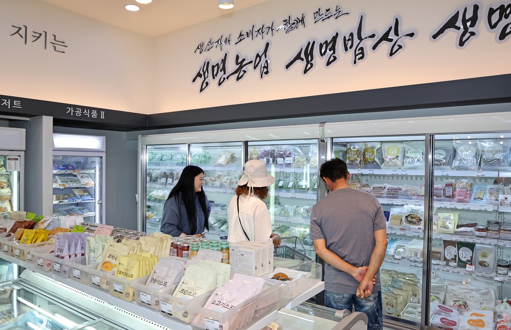 운전대 놓고 괴산 한 바퀴… "비경이 눈에 쏙쏙 들어오네요"