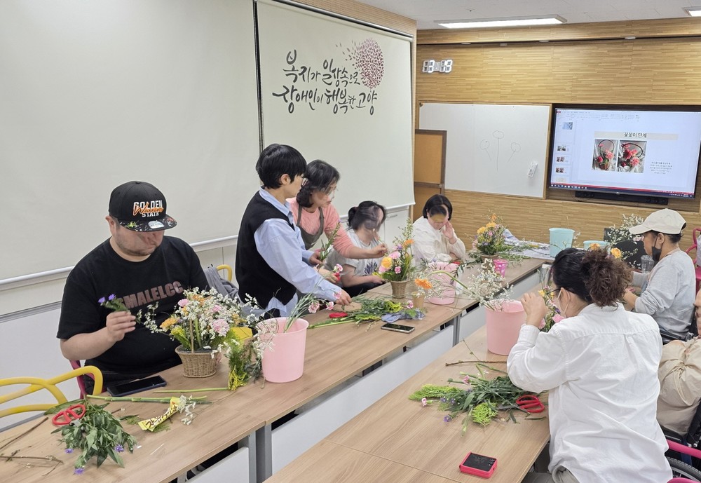 고양시장애인종합복지관, 성인장애인 평생학습 ‘고양누리클래스’ 상반기 과정 성료