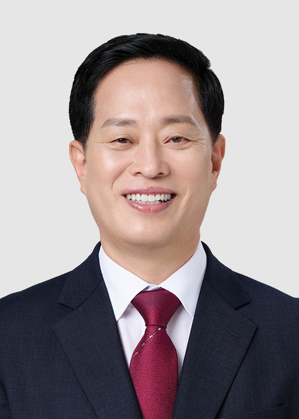 이근수 북구청장, 7월 1일 국립신암선열공원·앞산 충혼탑 참배 및 취임식 참석
