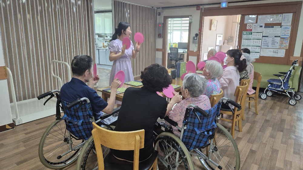 광양중마도서관, 「찾아가는 실버 인지 책놀이 프로그램」 운영