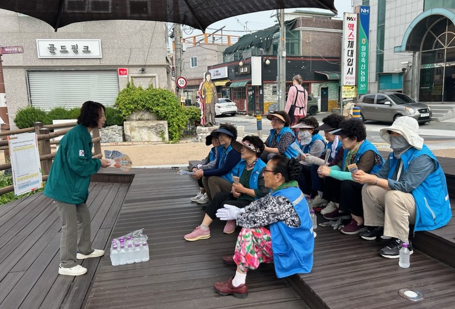밀양시, 폭염 대비 실외 노인일자리 어르신 ‘찾아가는 안전교육’ 실시
