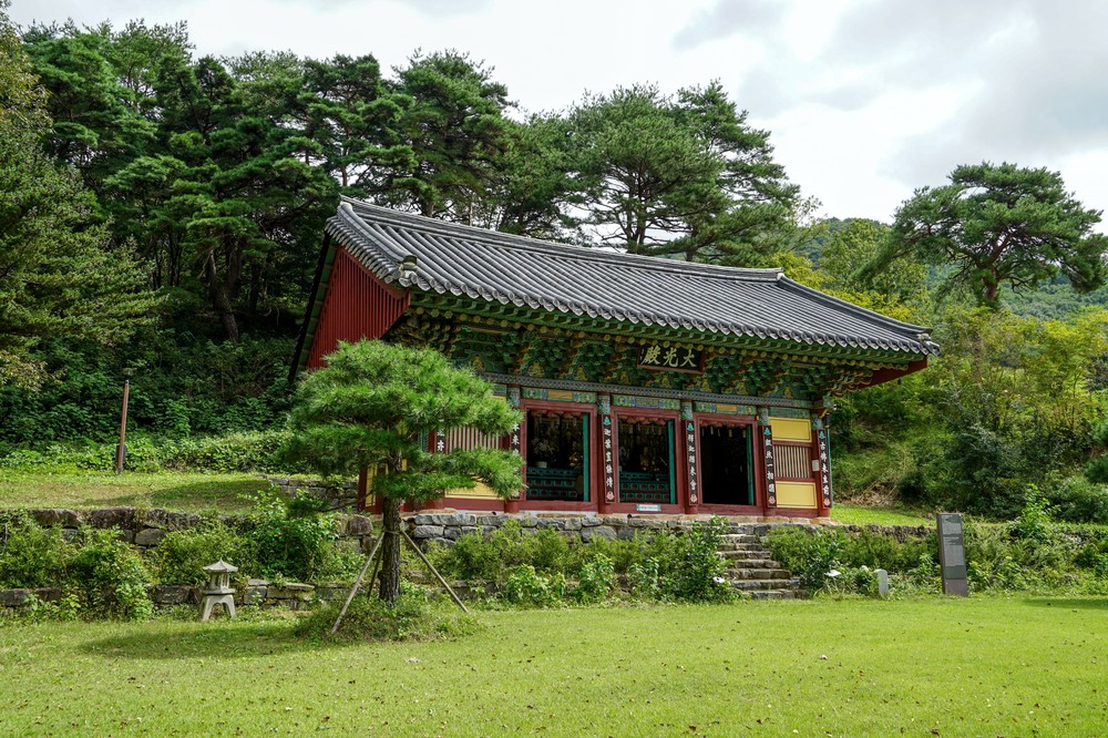 금산군, 조선시대 불교 건축 유산 ‘신안사 대광전’ 보물 지정 예고