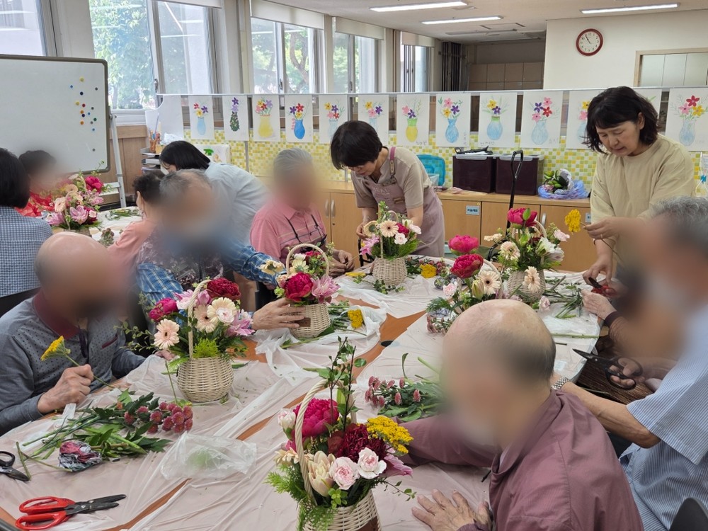 부천시, 주간보호센터 연계 어르신 대상 치유농업 프로그램 운영